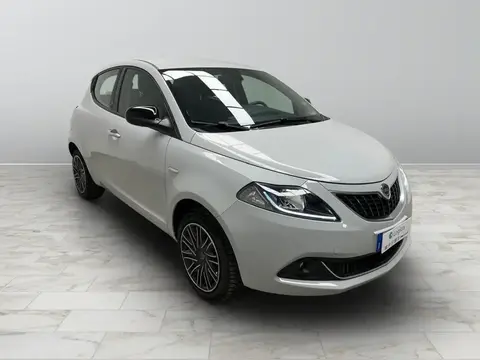 Used LANCIA YPSILON Hybrid 2021 Ad 