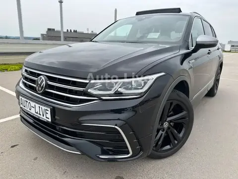 Used VOLKSWAGEN TIGUAN Petrol 2022 Ad 