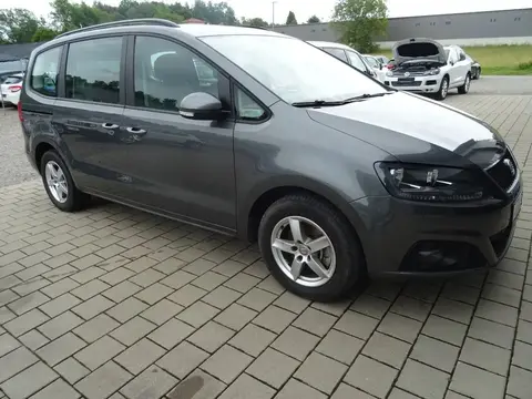 Used SEAT ALHAMBRA Petrol 2015 Ad 