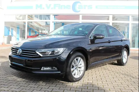 Used VOLKSWAGEN PASSAT Petrol 2016 Ad 