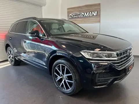 Used VOLKSWAGEN TOUAREG Diesel 2018 Ad 