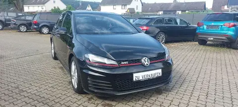 Used VOLKSWAGEN GOLF Petrol 2015 Ad 