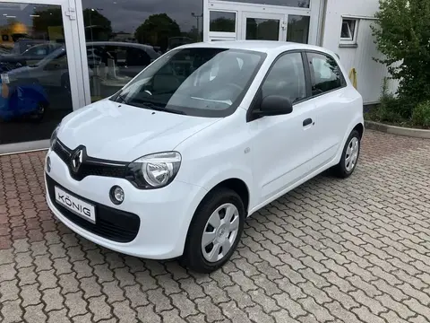 Used RENAULT TWINGO Petrol 2018 Ad 