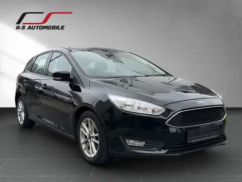 Used FORD FOCUS Petrol 2015 Ad Germany