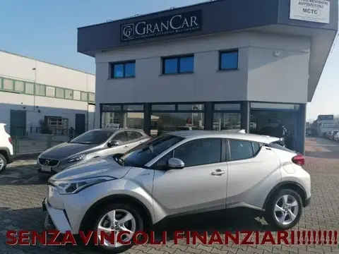 Used TOYOTA C-HR Hybrid 2019 Ad 