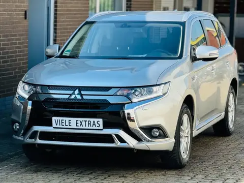 Annonce MITSUBISHI OUTLANDER Hybride 2018 d'occasion 