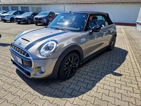 Annonce MINI COOPER Essence 2016 d'occasion Allemagne