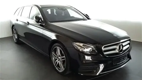 Used MERCEDES-BENZ CLASSE E Petrol 2017 Ad 