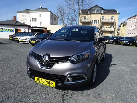 Annonce RENAULT CAPTUR Essence 2016 d'occasion 