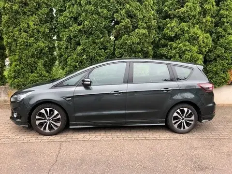 Used FORD S-MAX Diesel 2019 Ad 