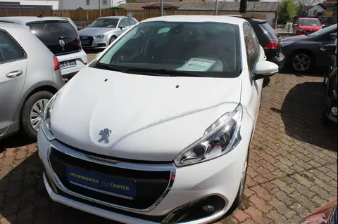 Used PEUGEOT 208 Petrol 2017 Ad 