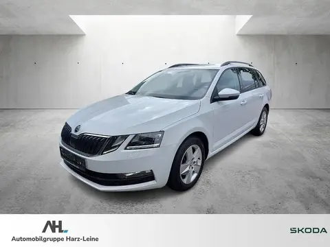 Used SKODA OCTAVIA Petrol 2018 Ad 