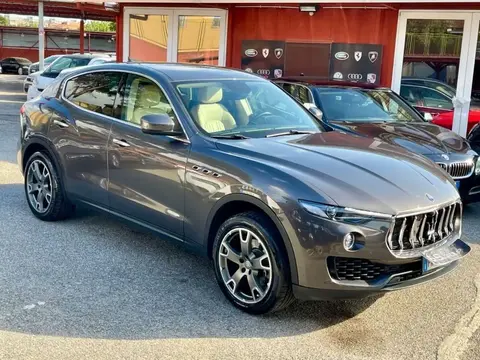 Annonce MASERATI LEVANTE Diesel 2017 d'occasion 