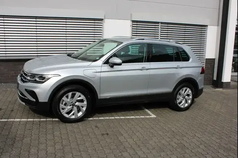 Used VOLKSWAGEN TIGUAN Hybrid 2023 Ad 