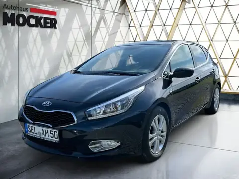 Used KIA CEED Petrol 2015 Ad 