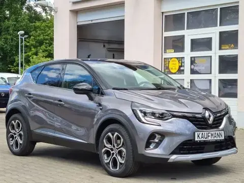 Used RENAULT CAPTUR Petrol 2021 Ad 