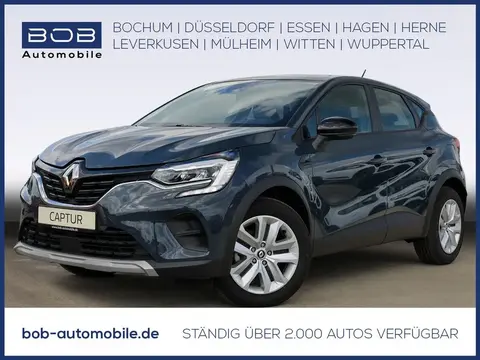 Used RENAULT CAPTUR Hybrid 2022 Ad 