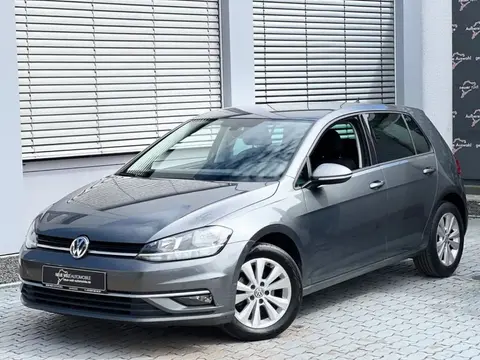 Used VOLKSWAGEN GOLF Petrol 2018 Ad 