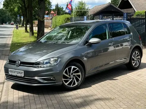 Used VOLKSWAGEN GOLF Petrol 2018 Ad 