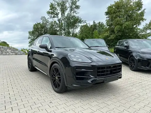 Used PORSCHE CAYENNE Petrol 2023 Ad 