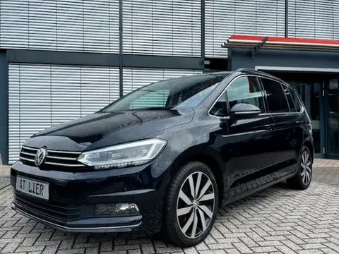 Used VOLKSWAGEN TOURAN Diesel 2019 Ad 