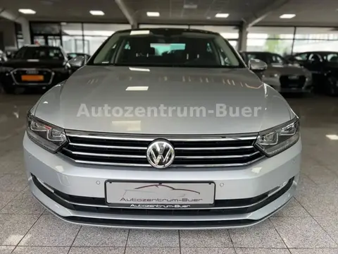 Annonce VOLKSWAGEN PASSAT Essence 2018 d'occasion 