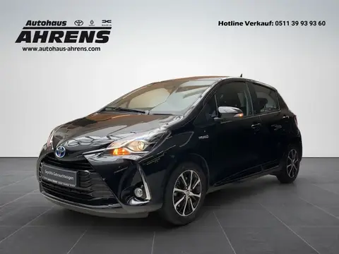 Used TOYOTA YARIS Hybrid 2018 Ad Germany