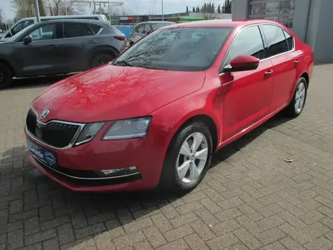 Used SKODA OCTAVIA Petrol 2018 Ad 