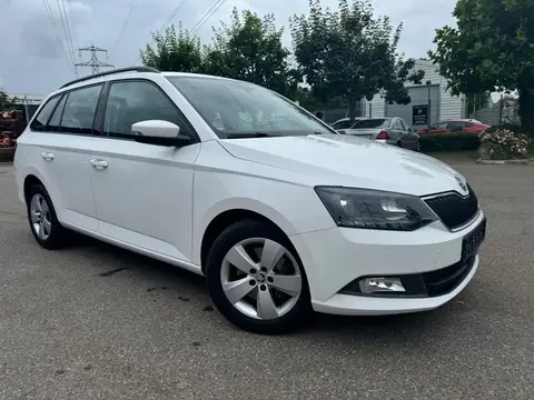 Used SKODA FABIA Petrol 2017 Ad 