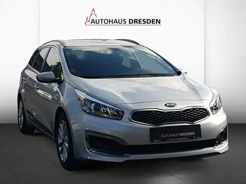 Used KIA CEED Petrol 2017 Ad 