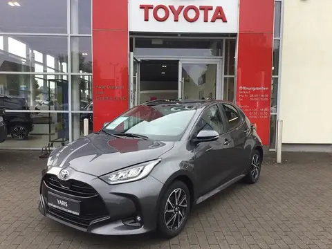 Annonce TOYOTA YARIS Essence 2021 d'occasion Allemagne