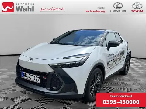 Used TOYOTA C-HR Hybrid 2023 Ad 