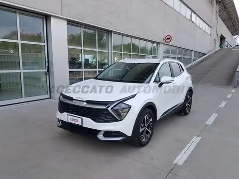 Used KIA SPORTAGE Hybrid 2023 Ad 