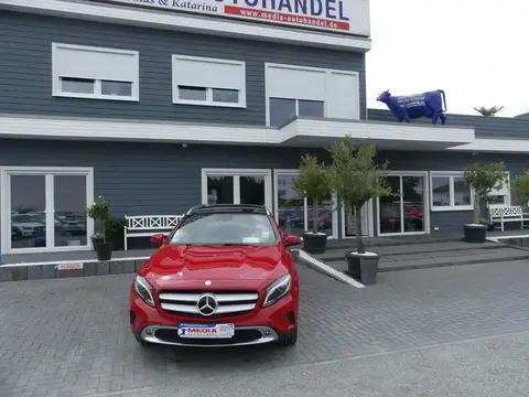 Used MERCEDES-BENZ CLASSE GLA Petrol 2017 Ad 