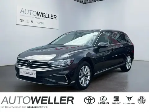 Used VOLKSWAGEN PASSAT Hybrid 2023 Ad 