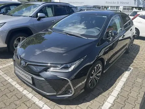 Used TOYOTA COROLLA Petrol 2020 Ad 