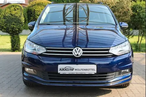 Used VOLKSWAGEN TOURAN Petrol 2020 Ad 