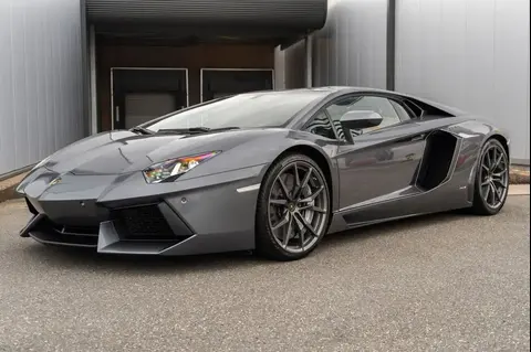 Used LAMBORGHINI AVENTADOR Petrol 2015 Ad 