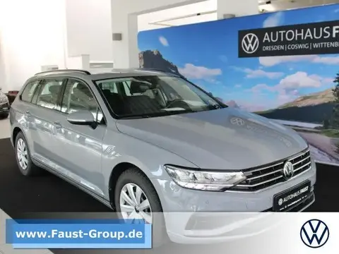 Used VOLKSWAGEN PASSAT Petrol 2022 Ad 