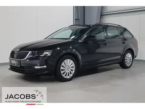 Used SKODA OCTAVIA Petrol 2019 Ad 