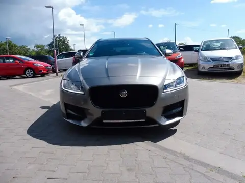 Used JAGUAR XF Petrol 2019 Ad 