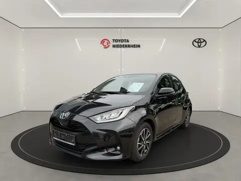 Used TOYOTA YARIS Hybrid 2023 Ad 