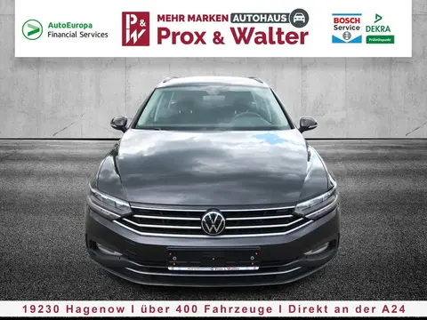 Used VOLKSWAGEN PASSAT Petrol 2022 Ad 