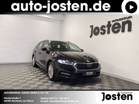 Used SKODA OCTAVIA Petrol 2021 Ad 