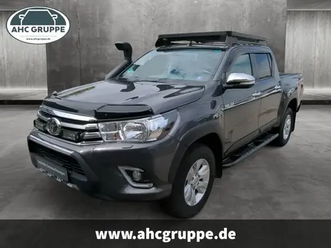 Used TOYOTA HILUX Diesel 2017 Ad 