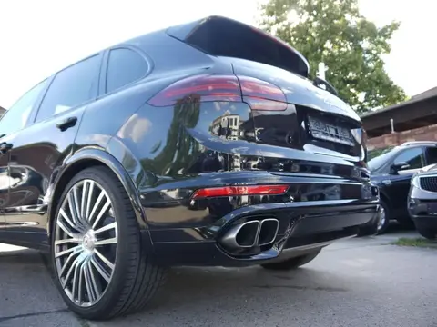 Used PORSCHE CAYENNE Petrol 2015 Ad 