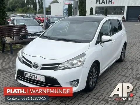 Used TOYOTA VERSO Petrol 2015 Ad 