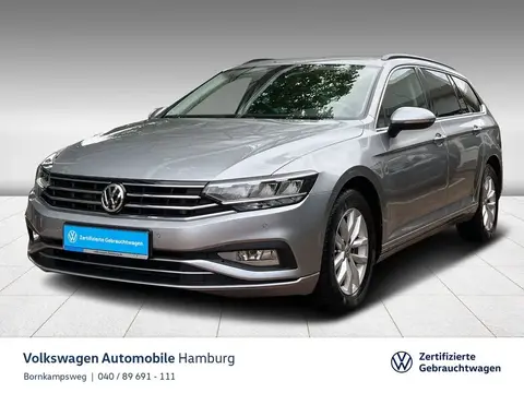 Used VOLKSWAGEN PASSAT Petrol 2019 Ad 