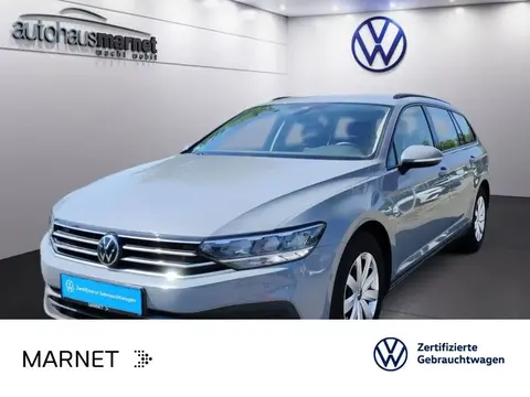 Used VOLKSWAGEN PASSAT Petrol 2022 Ad 