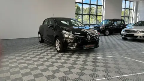 Used RENAULT CLIO Petrol 2018 Ad 